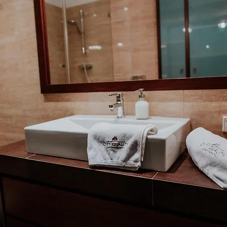 Grzybowska By Quality Apartment Warsaw
