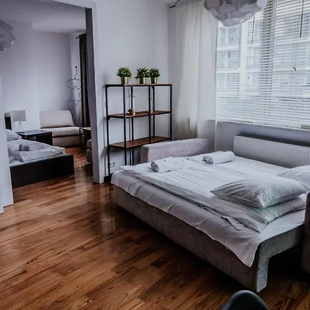 Grzybowska By Quality * Warsaw